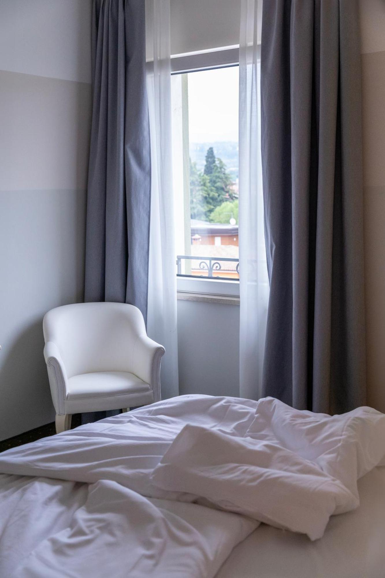 Palace Hotel San Pietro Bardolino Luaran gambar