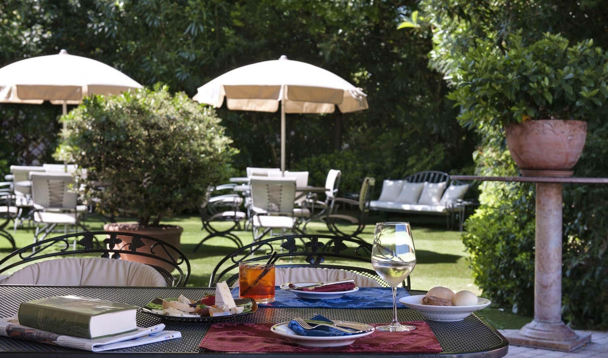 Palace Hotel San Pietro Bardolino Luaran gambar